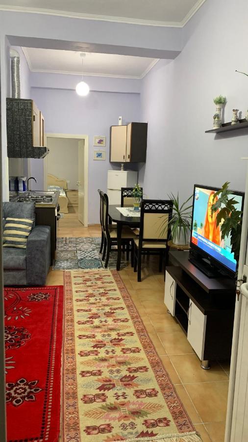 Appartement Priam Garden à Durrës Extérieur photo